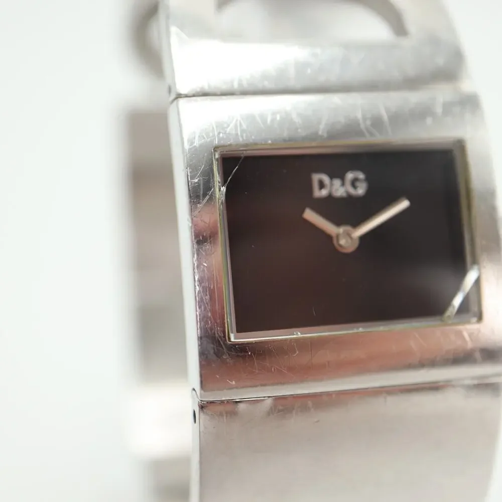 Dolce & Gabbana D&G Forever Ladies Watch 26mm Silver Tone Cuff Bracelet Working